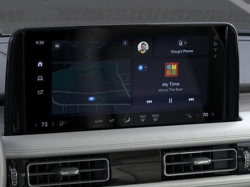 Used 2025 Lincoln Aviator Reserve w/ Equipment Group 201A image 14