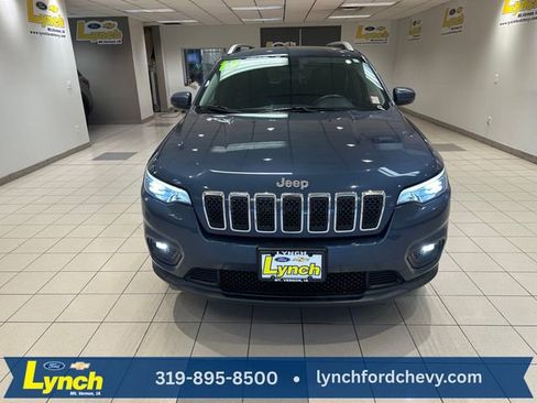Used 2019 Jeep Cherokee Latitude Plus w/ Cold Weather Group image 23