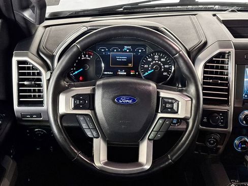 Used 2019 Ford F150 Platinum w/ Equipment Group 701A Luxury AWD/4WD image 13
