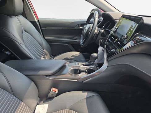 Used 2023 Toyota Camry SE FWD image 24