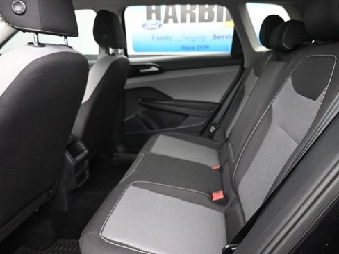 Used 2024 Volkswagen Taos S FWD image 9