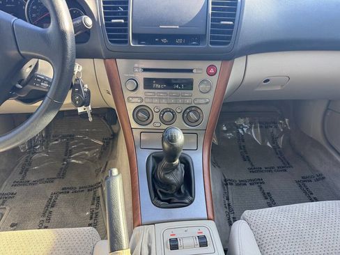 Used 2006 Subaru Outback 2.5i Special Edition image 21