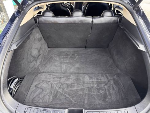 Used 2013 Tesla Model S image 7