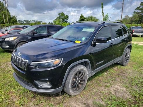 Used 2019 Jeep Cherokee Latitude w/ Popular Appearance Group FWD image 7