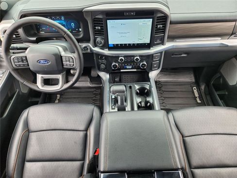 Used 2025 Ford F150 Lariat w/ Equipment Group 502A High AWD/4WD image 18