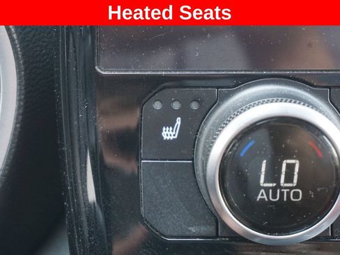 Used 2023 Toyota Highlander XSE AWD/4WD image 7