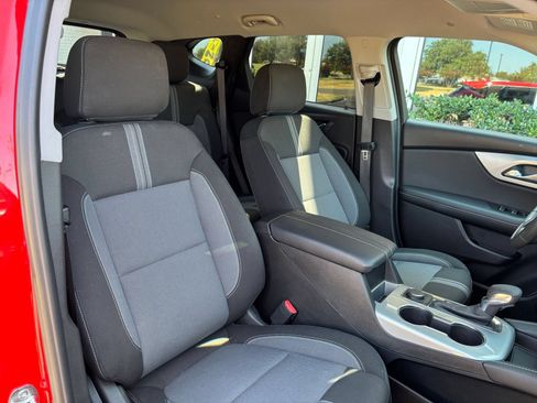 Used 2026 Chevrolet Blazer LT FWD image 37