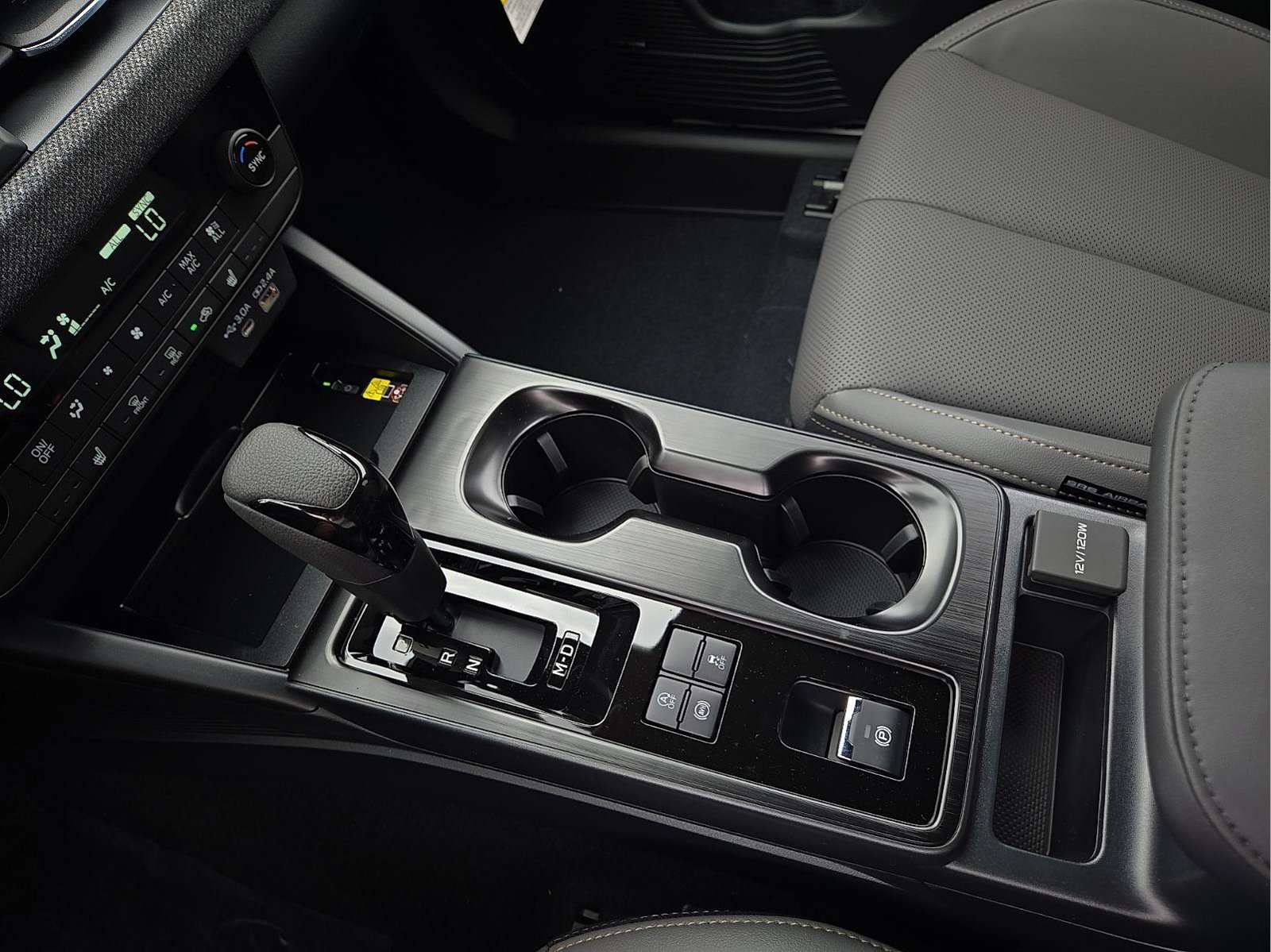 New 2026 Subaru Outback Limited AWD/4WD image 21