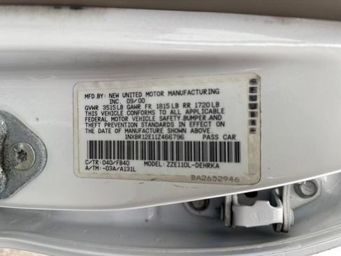 Used 2001 Toyota Corolla CE image 17