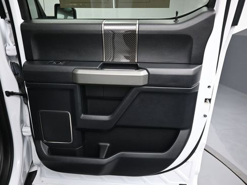 Used 2018 Ford F150 Raptor w/ Equipment Group 802A Luxury image 41