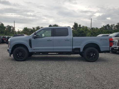 New 2026 Ford F250 Lariat w/ Black Appearance Package image 7