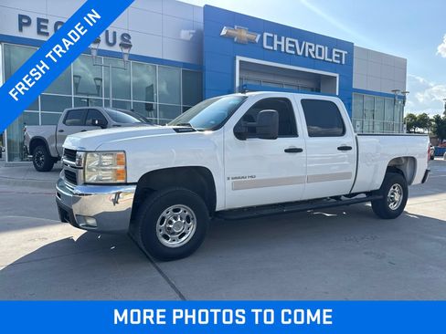 Used 2007 Chevrolet Silverado 2500 LT w/ 1LT Convenience Package RWD image 1