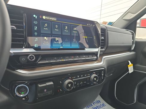 New 2026 Chevrolet Silverado 1500 LT w/ LPO, Dark Essentials Package image 25