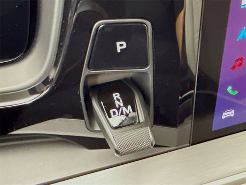 Used 2024 Porsche Cayenne Coupe image 21