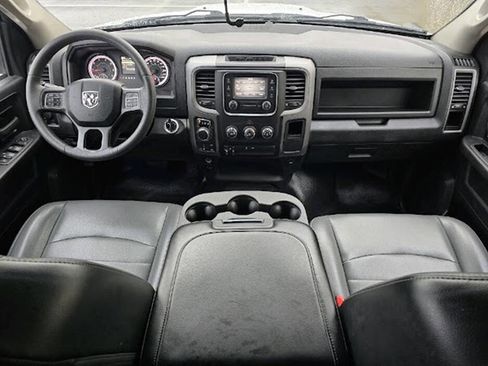 Used 2022 RAM 1500 Tradesman w/ Chrome Appearance Group image 13