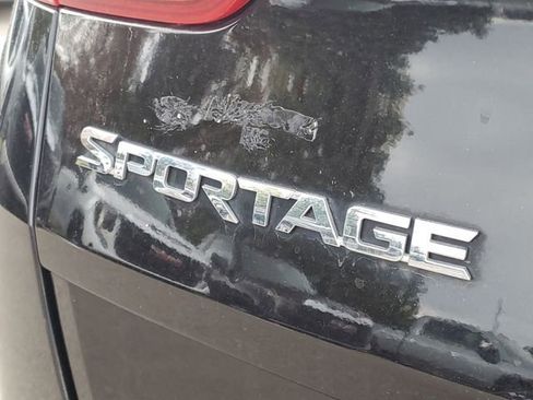 Used 2017 Kia Sportage LX image 26