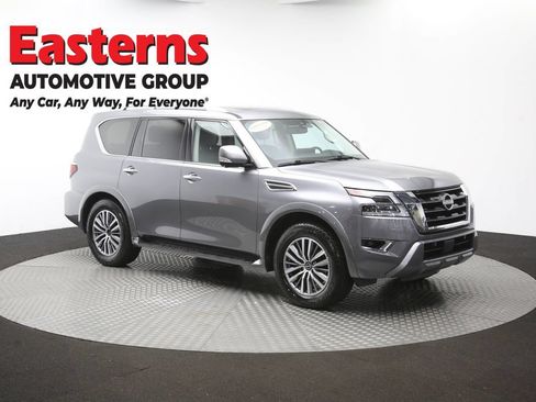 Used 2024 Nissan Armada SL w/ Captain's Chairs Package AWD/4WD image 86