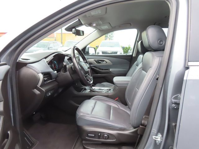 Certified 2019 Chevrolet Traverse LT w/ LT Premium Package AWD/4WD image 15