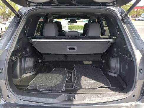 Certified 2025 Subaru Forester Limited AWD/4WD image 9
