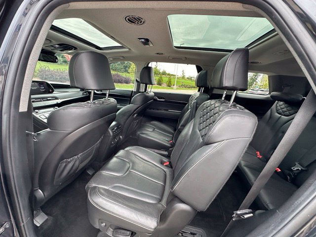Used 2021 Hyundai Palisade Limited AWD/4WD image 18