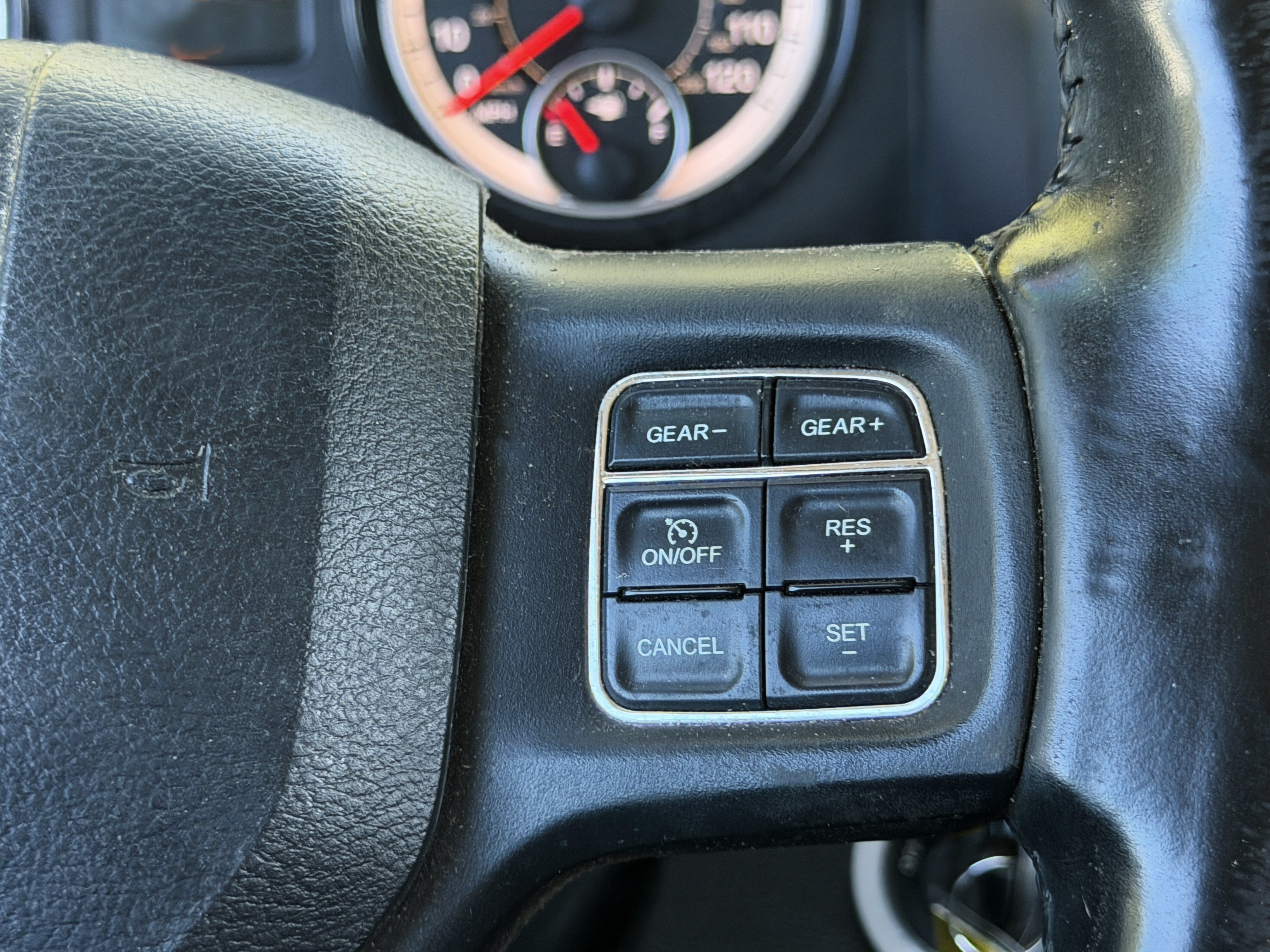 Used 2018 RAM 1500 Express w/ Express Value Package AWD/4WD image 11