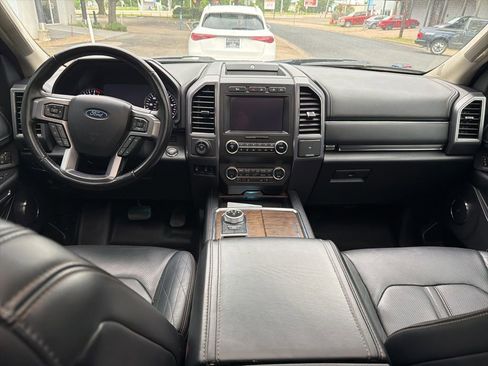 Used 2019 Ford Expedition Platinum RWD image 23