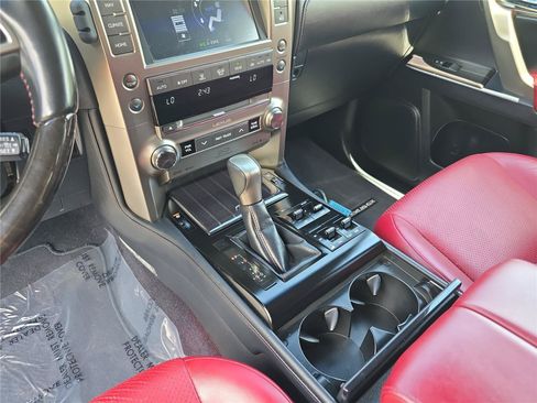 Used 2021 Lexus GX 460 Luxury w/ Accessory Package AWD/4WD image 28
