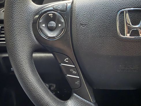 Used 2013 Honda Accord EX image 23