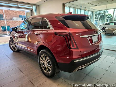 Certified 2023 Cadillac XT5 Premium Luxury AWD/4WD image 8