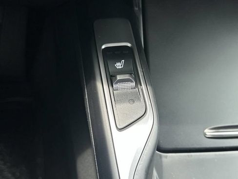 Used 2023 Kia Sorento S w/ Panoramic Sunroof Package FWD image 24