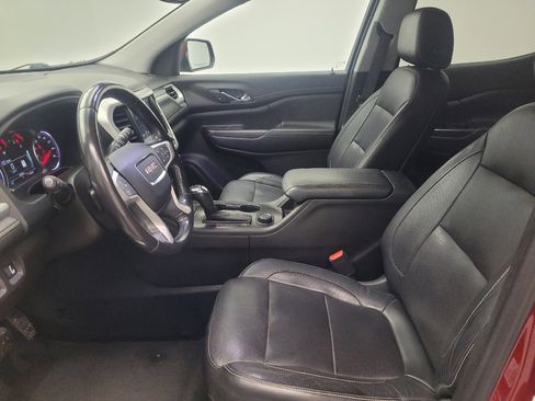 Used 2019 GMC Acadia SLT image 17