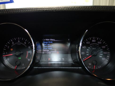 Used 2016 Ford Mustang Coupe image 12