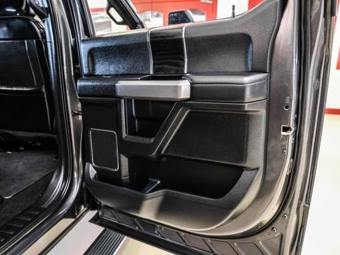 Used 2019 Ford F250 Platinum w/ Platinum Ultimate Package image 44