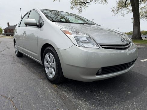 Used 2005 Toyota Prius FWD image 2