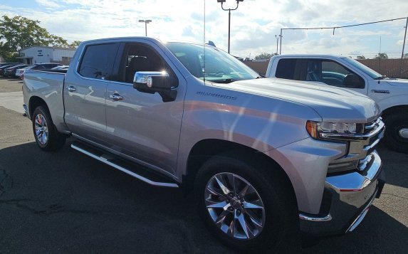 Used 2019 Chevrolet Silverado 1500 LTZ w/ LTZ Plus Package RWD image 4