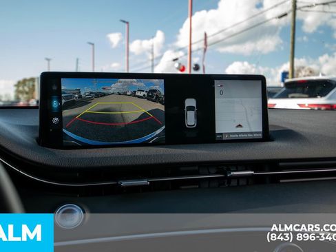 Used 2025 Genesis GV70 2.5T image 21