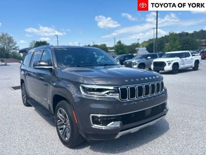 Used 2025 Jeep Wagoneer L Series II w/ 8-pass Seating Package