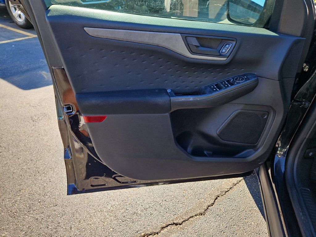 Used 2020 Ford Escape S FWD image 20