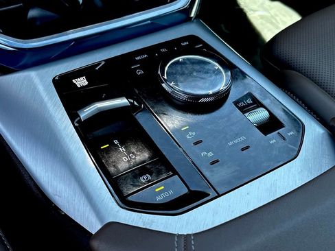 Used 2025 BMW X3 M50 image 21