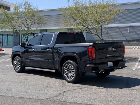 Used 2023 GMC Sierra 1500 Denali Ultimate AWD/4WD image 4