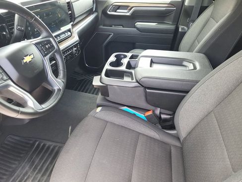 Used 2026 Chevrolet Silverado 1500 LT AWD/4WD image 17
