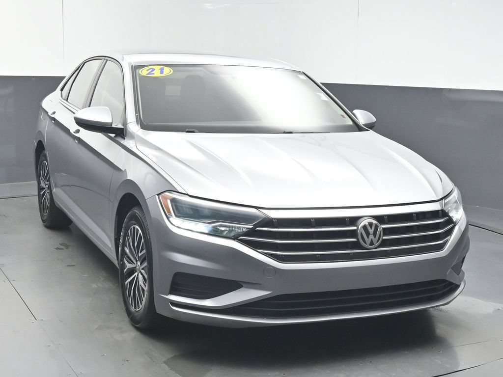Used 2021 Volkswagen Jetta S w/ Driver Assistance Package FWD image 2
