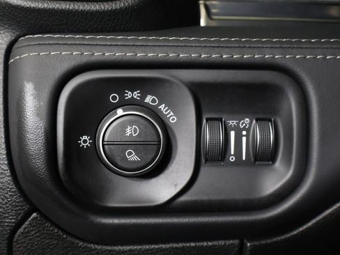 Used 2021 RAM 1500 Limited AWD/4WD image 46