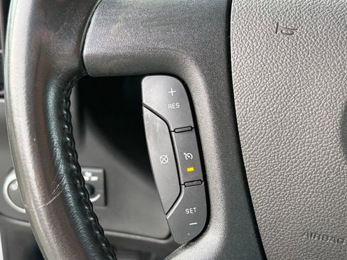 Used 2022 Chevrolet Express 2500 w/ Driver Convenience Package image 20