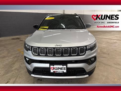 Used 2025 Jeep Compass Limited AWD/4WD image 13