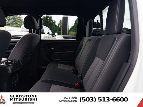 Used 2023 Nissan Titan SV w/ SV Convenience Package AWD/4WD image 24