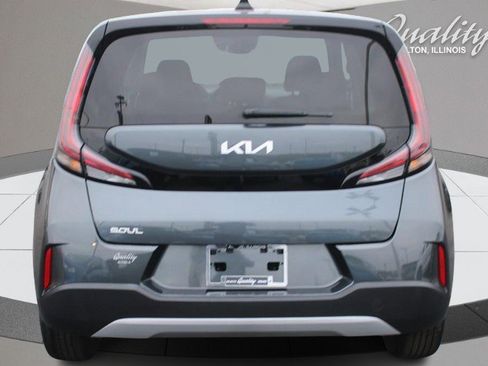 Used 2024 Kia Soul LX w/ Option Group 015 image 5