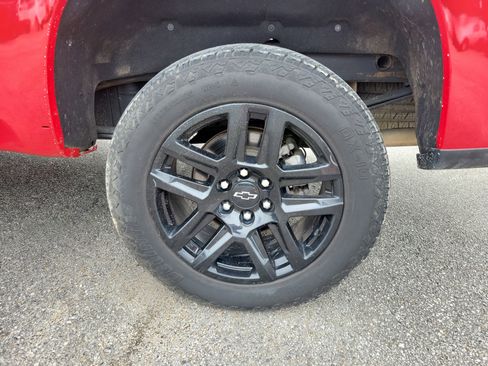 Used 2021 Chevrolet Silverado 1500 LT Trail Boss w/ Bed Protection Package AWD/4WD image 24