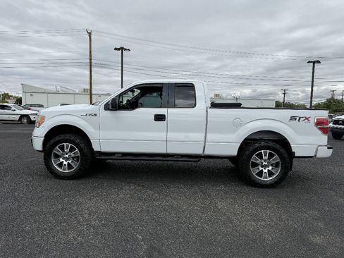Used 2014 Ford F150 STX w/ Equipment Group 201A Mid AWD/4WD image 8
