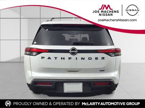 New 2025 Nissan Pathfinder SV w/ Black Appearance Package AWD/4WD image 5